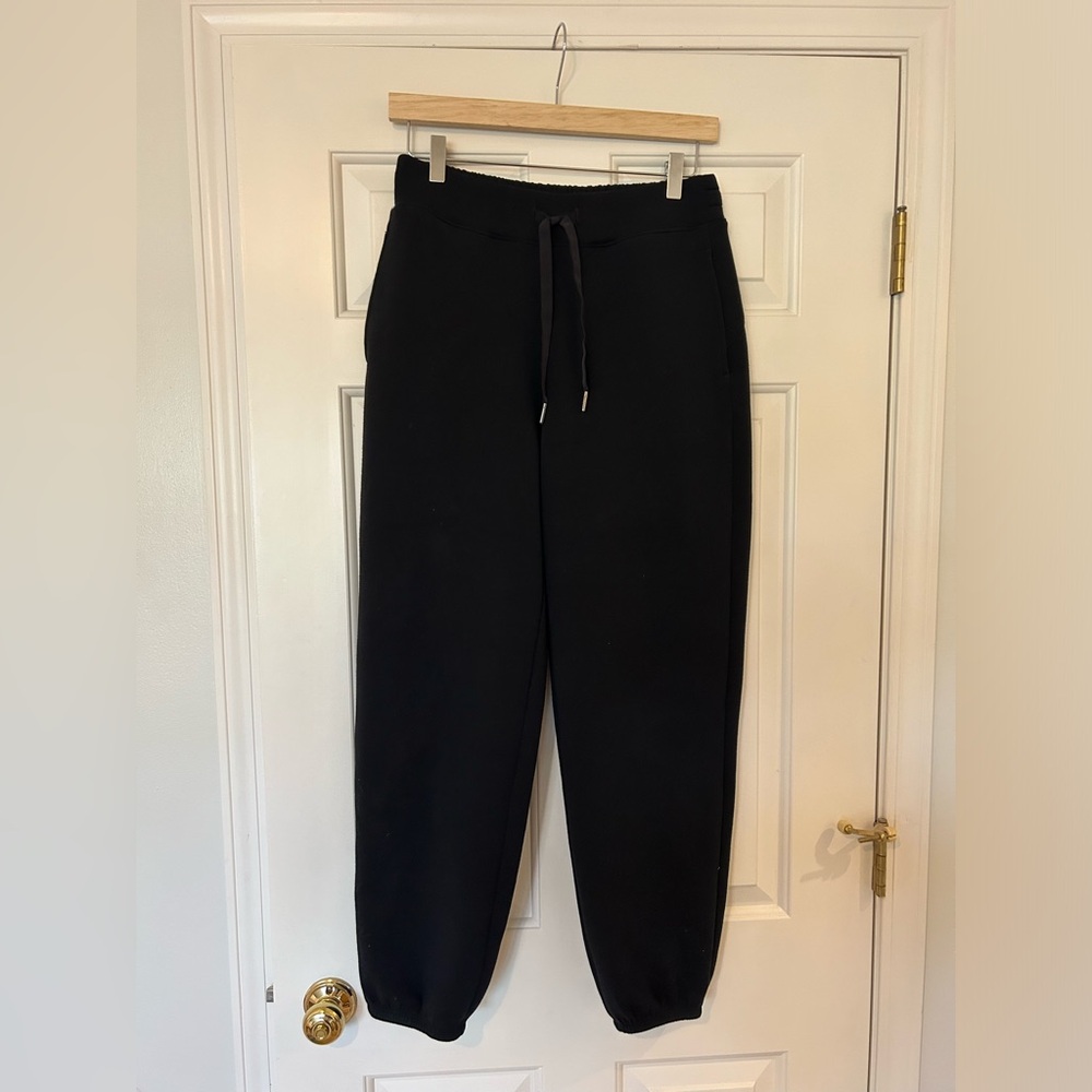SPANX AirEssentials Size M Black Sweatpants